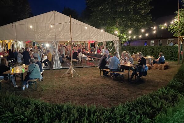 Atmosphäre beim Fest
